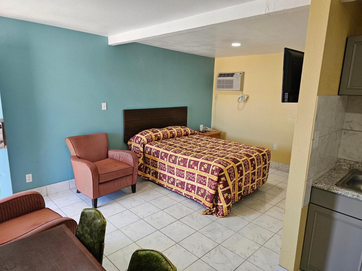 Westernaire Motel Меса Экстерьер фото